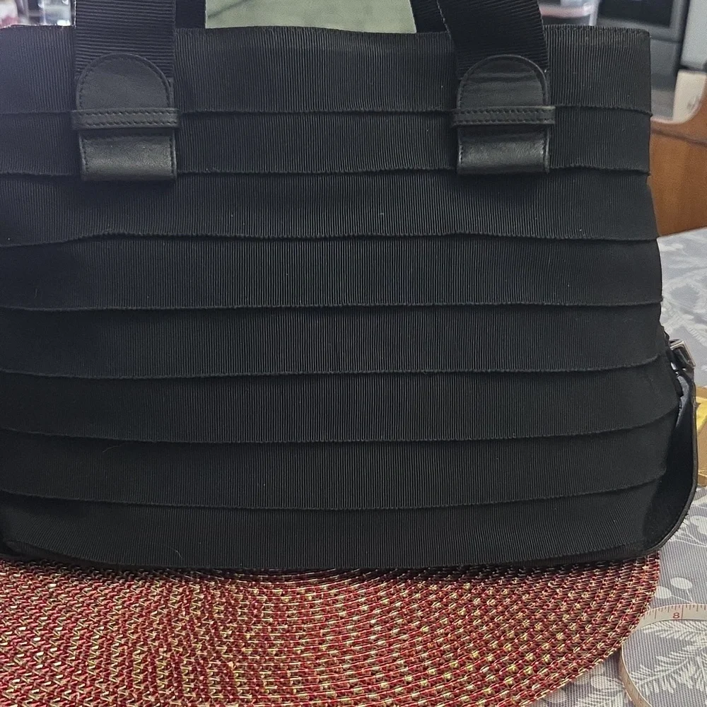 Salvatore Ferragamo AUTH Tiered Bag - Picture 4 of 14